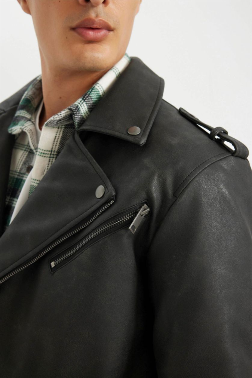 Erkek Siyah Su İtici Regular Fit Fermuarlı Cepli Suni Deri Ceket Mont