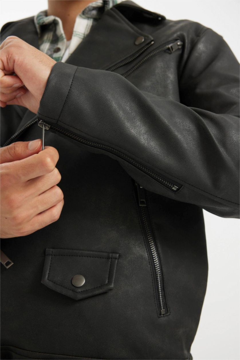 Erkek Siyah Su İtici Regular Fit Fermuarlı Cepli Suni Deri Ceket Mont