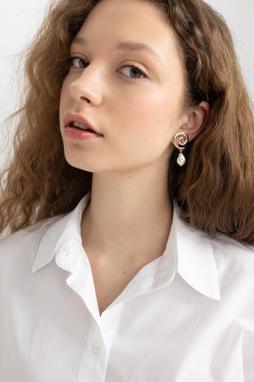 Women Altın Woman Spiral Detailed Pearl Gold Earrings