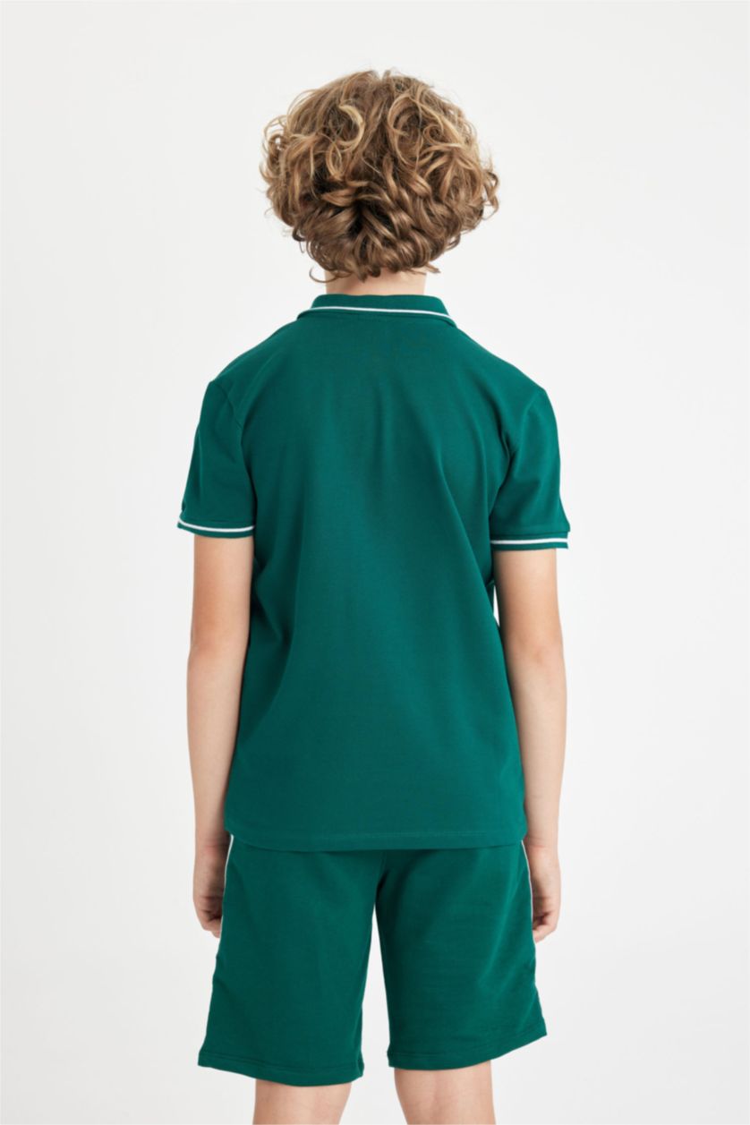 أولاد أخضر غامق تيشيرت بولو ولادي نص ردن بيكة قصة عادية