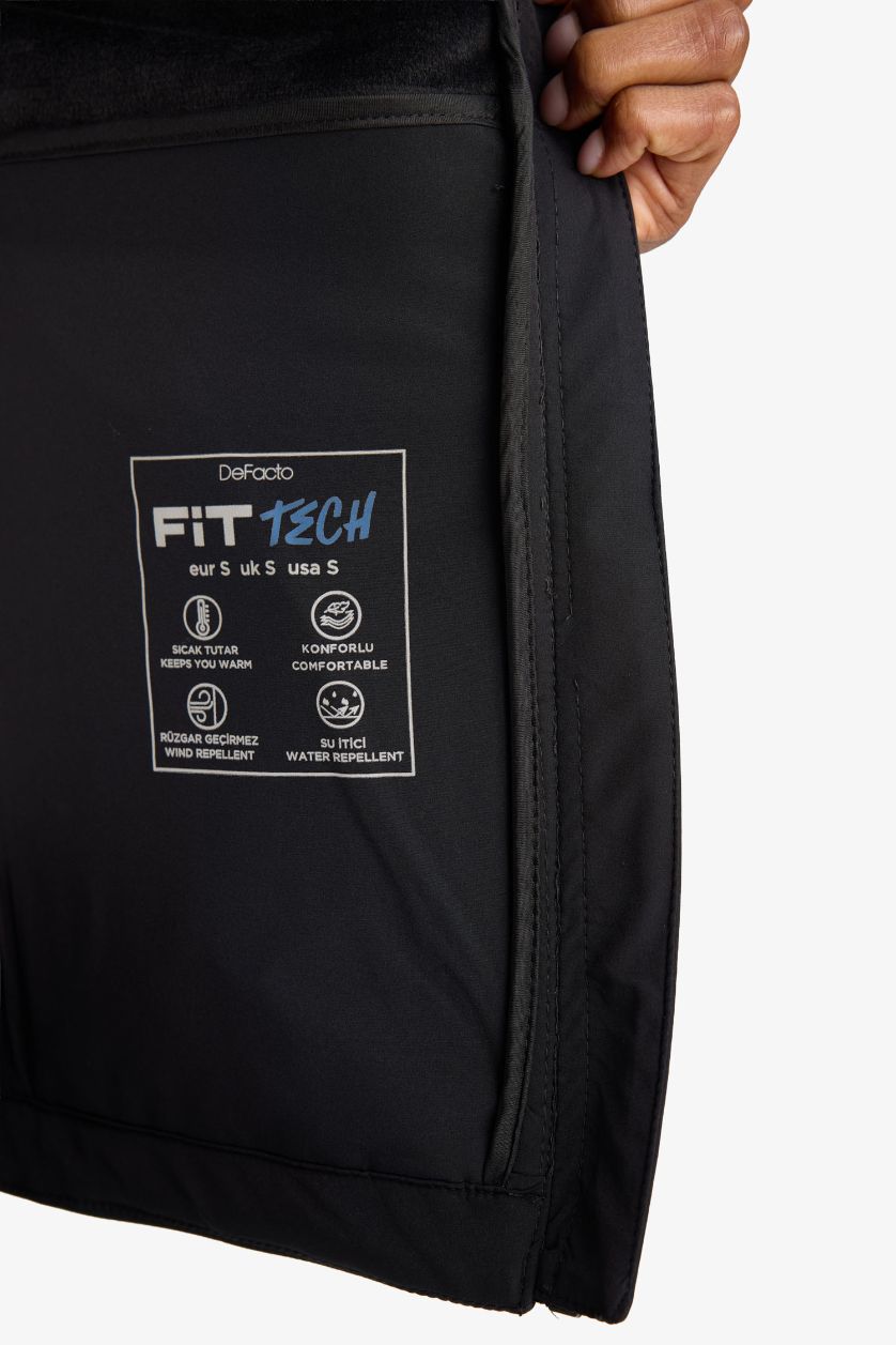 Kadın Siyah Su İtici Softshell Slim Fit Dar Kesim Kapüşonlu Fermuarlı Cepli Mevsimlik Yağmurluk