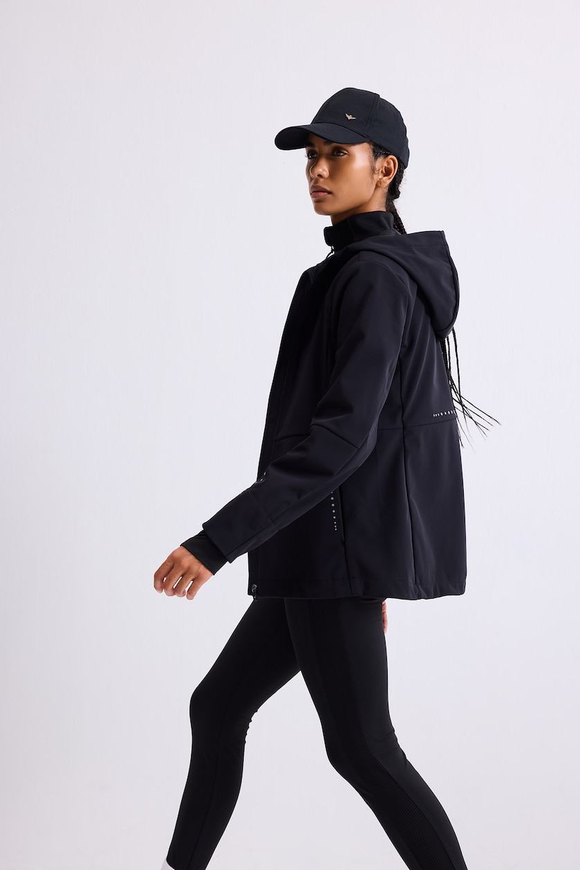 Woman Black Slim Fit Hooded Zip-Up Softshell Jacket