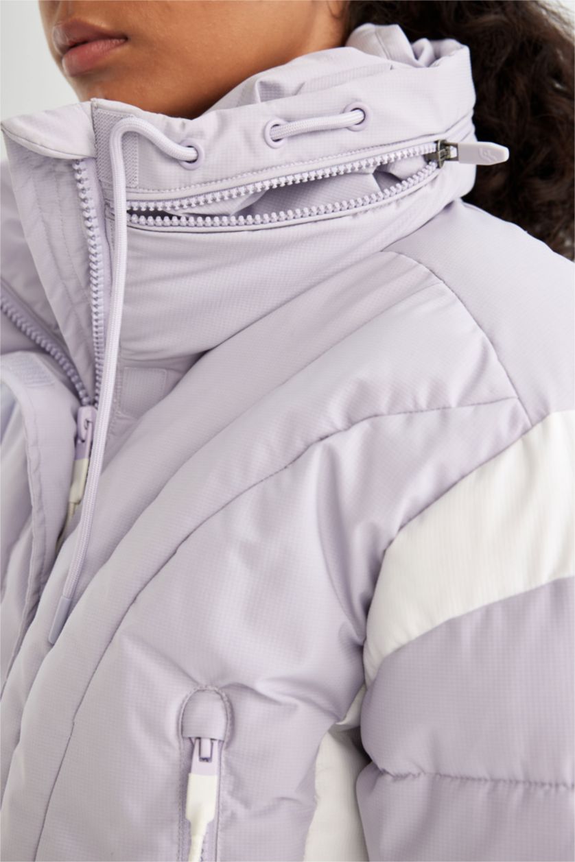 Kadın Lila Su İtici Rüzgar Geçirmez Şişme Crop Gizli Kapüşonlu Fermuarlı Cepli Sıcak Tutan Mont