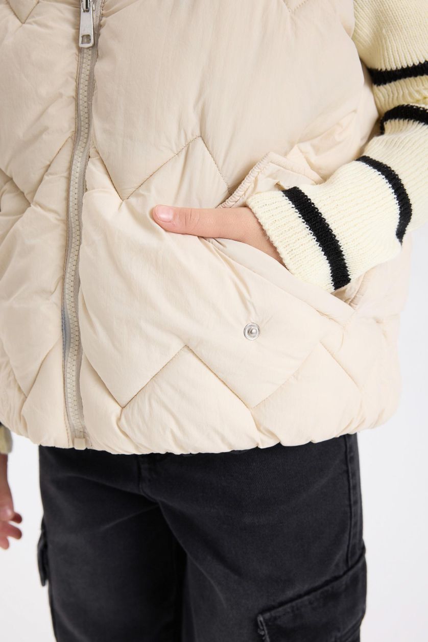 Kız Çocuk - Genç Kız Siyah Su İtici Dik Yaka Şişme Çift Taraflı Fermuarlı Kapitone Şişme Yelek Kız Çocuk