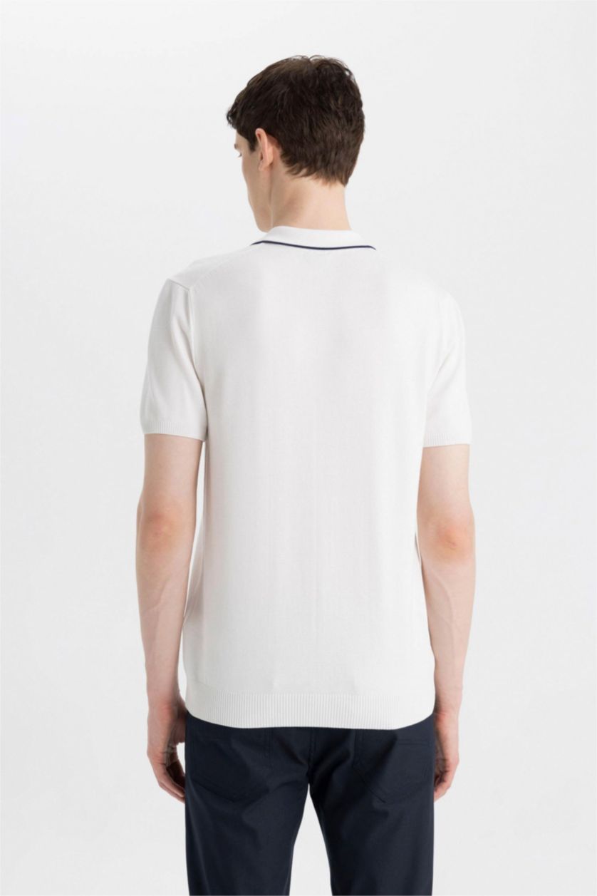 HOMME Écru T-Shirt Polo en Tricot à Coupe Moderne