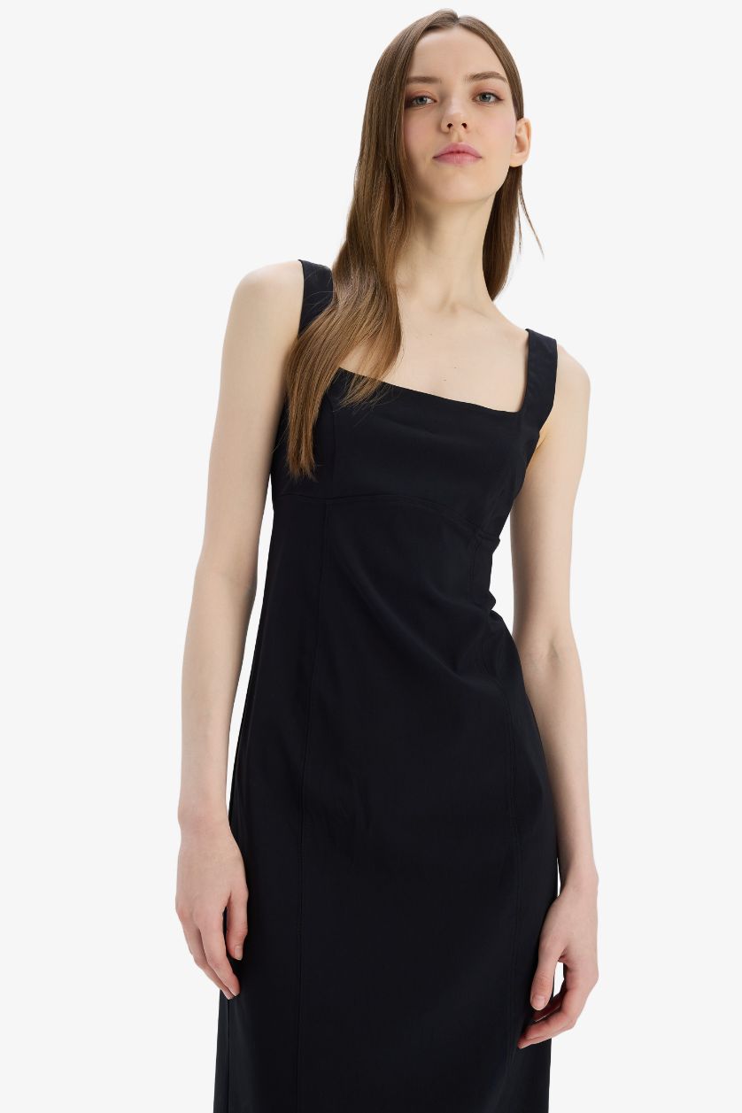 Kadın Siyah Bodycon Vücudu Saran Basic Düz Kare Yaka Askılı Maxi Elbise