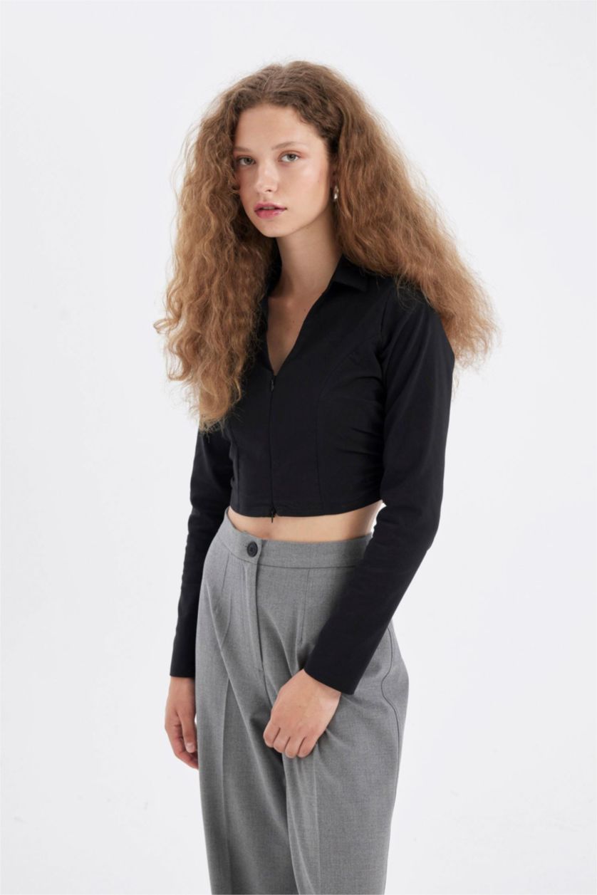Kadın Siyah Siyah Fitted Vücuda Oturan Gömlek Yaka Fermuarlı Bengalin Uzun Kollu Crop Basic Düz Bluz