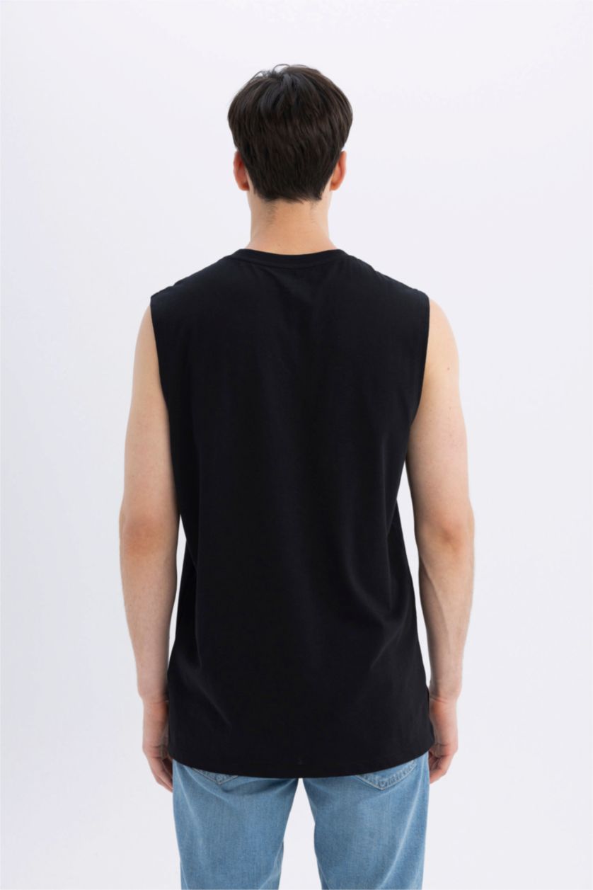 رجال أسود تيشيرت كت قصة عادية وطبعة شعار