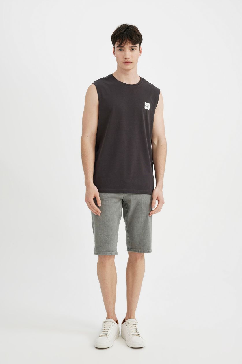 رجال أنثرا ديباردور مطبوع قصة عادية برقبة مستديرة