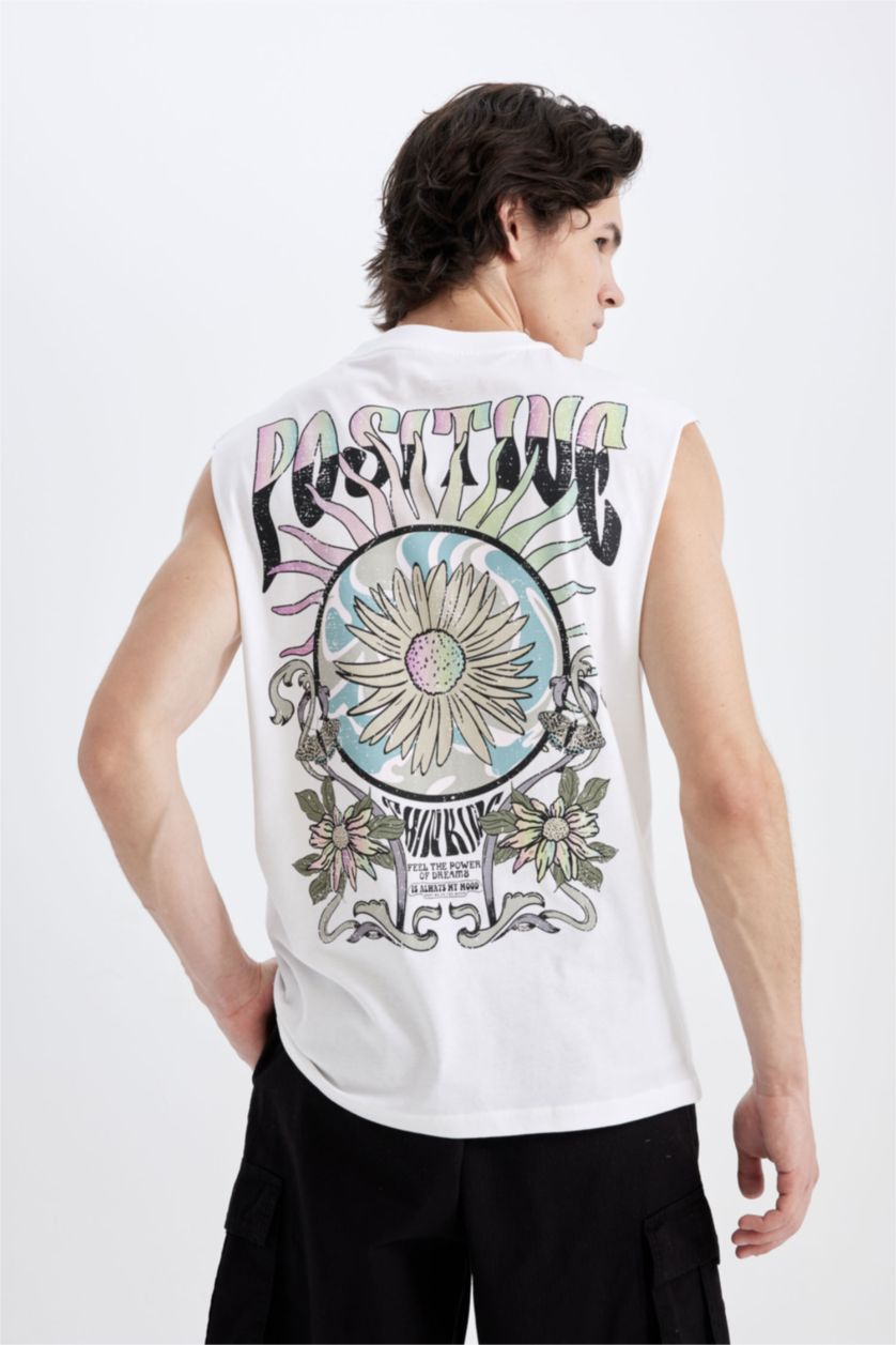 Man White Boxy Fit Printed Crew Neck Sleeveless T-Shirt