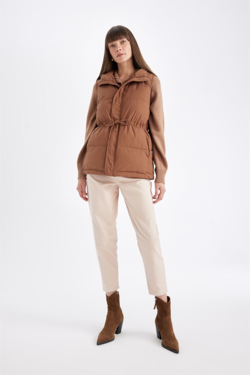 Kadın Camel Regular Fıt Kapüşonlu Fermuarlı Yelek