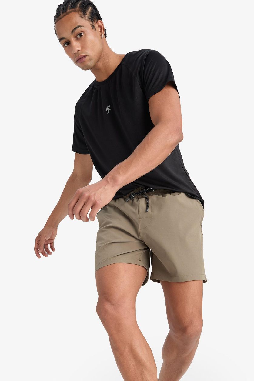 Erkek Açık Haki Baskılı Esnek Dokulu Kısa Boy Sporcu Deniz Şortu