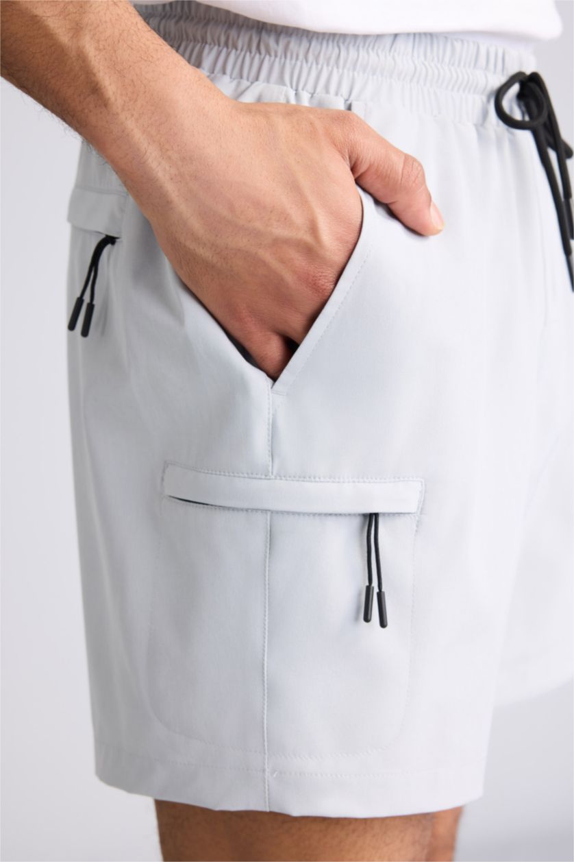 رجال رمادي فاتح شورت بحر قصير منسوج من DeFactoFit