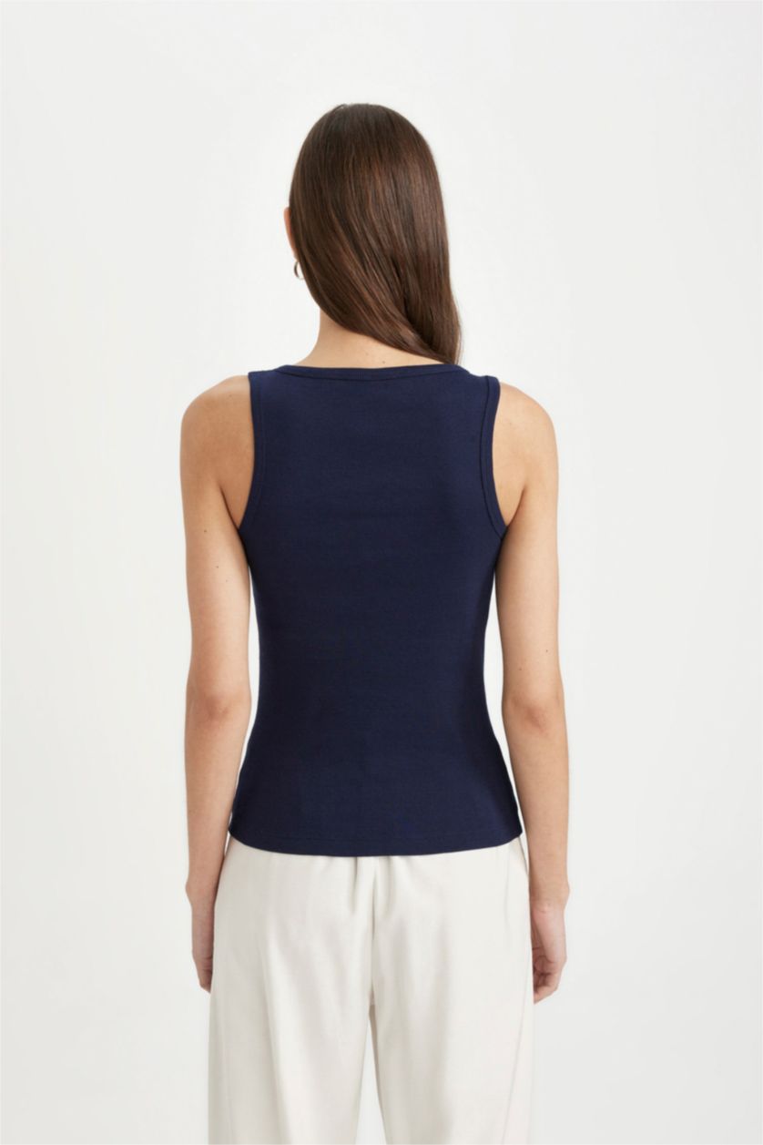 WOMAN NAVY Slim Fit Camisole Round Collar Tank Top