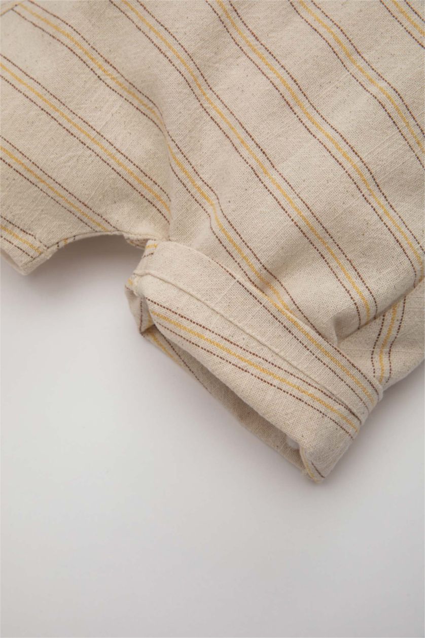 Erkek Bebek Kırık Beyaz Erkek Bebek 2'li Takım Kısa Kollu Tişört Çizgili Dokuma Salopet