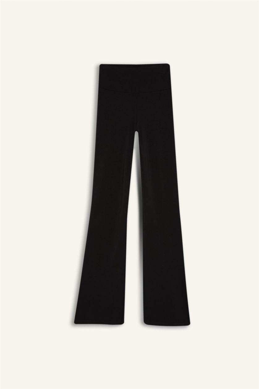 Kadın Siyah Flare Fit İspanyol Paça Beli Saran Pamuklu Sporcu Eşofman Altı