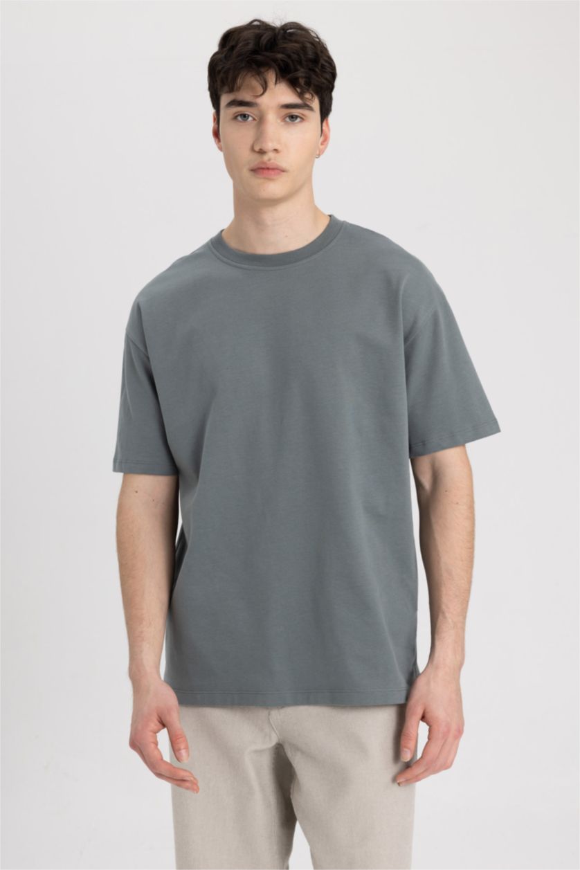 Man Green Boxy Fit Short Sleeve T-Shirt
