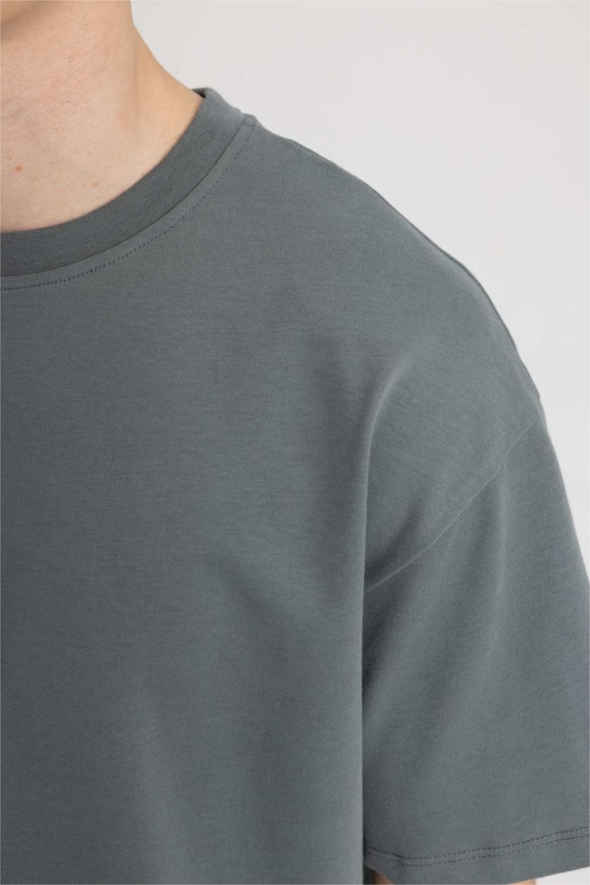 Man Green Boxy Fit Short Sleeve T-Shirt