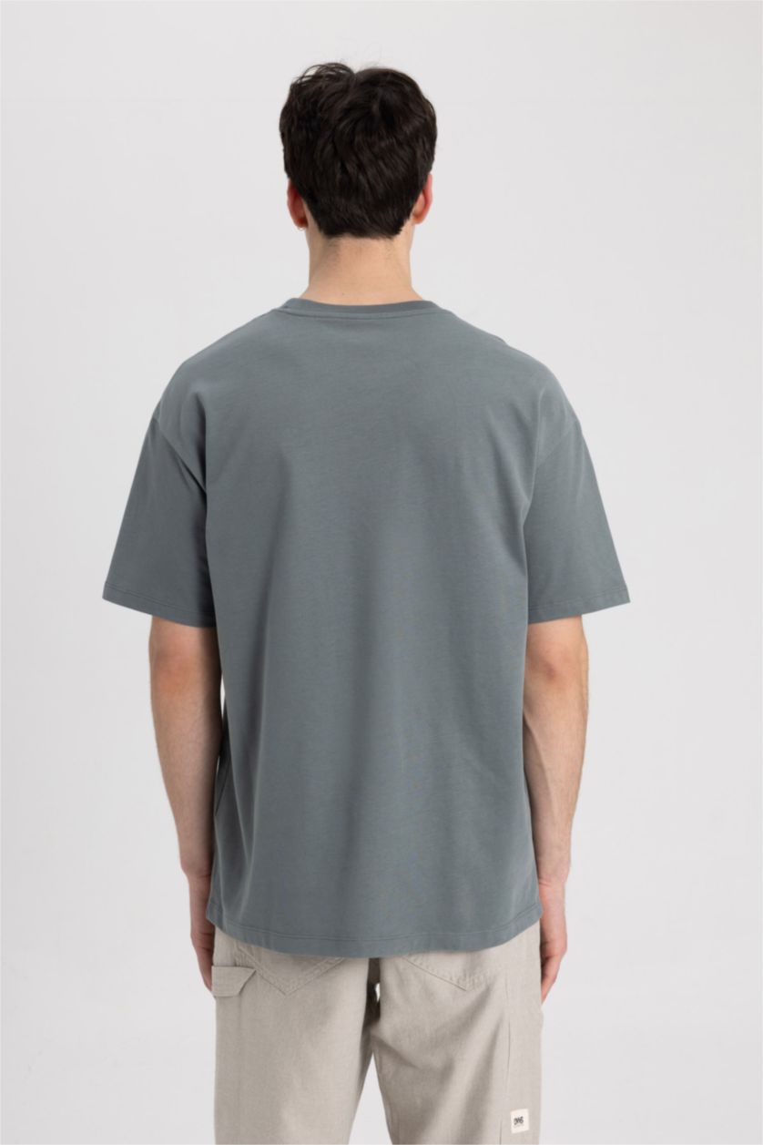 Man Green Boxy Fit Short Sleeve T-Shirt