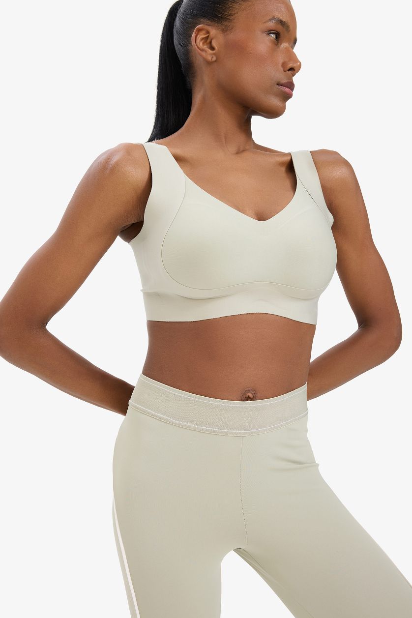 Woman Light Khaki DeFactoFit V Neck Heavy Fabric Sports Bra