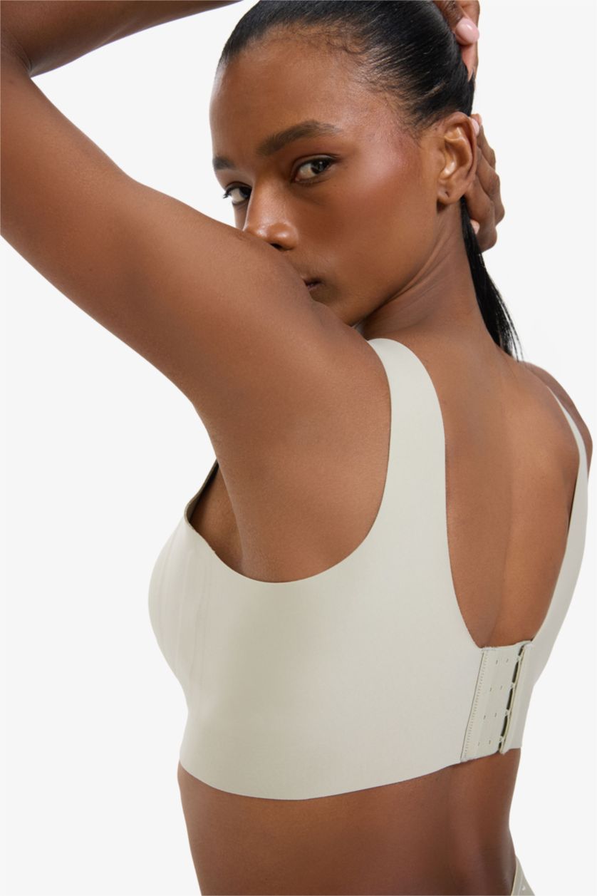 Woman Light Khaki DeFactoFit V Neck Heavy Fabric Sports Bra