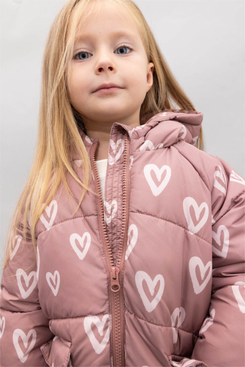 Kız Bebek Açık Kahve Kız Bebek Kapüşonlu Kalp Desenli Su Geçirmez Cep İçi Polarlı Şişme Mont