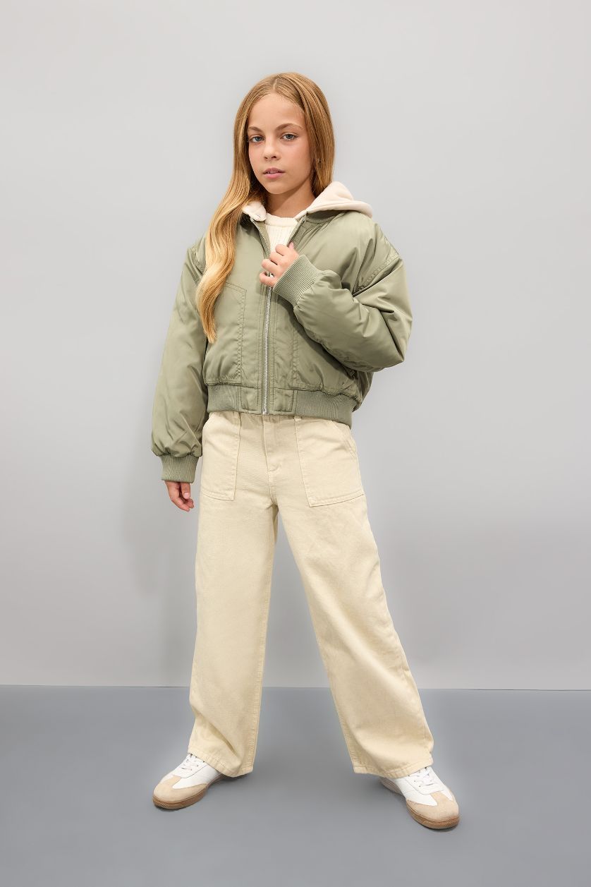 Kız Çocuk - Genç Kız Açık Haki Çıkarılabilir Kapüşonlu Ribana Kollu Çıtçıtlı Cepli Bomber Mont Kız Çocuk