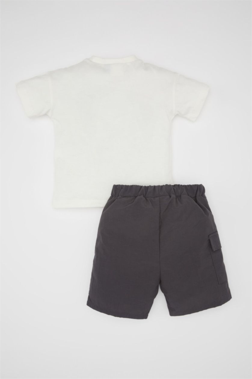 مولود ذكر بيج فاتح طقم ولادي شورت وتيشيرت قصة عادية من ميكي و ميني - قطعتين