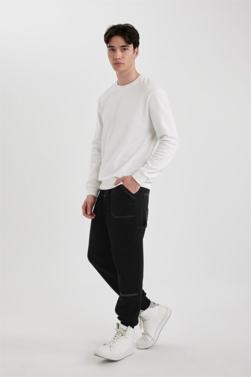 MAN Black Regular Fit Rib Hem With Pockets Trousers