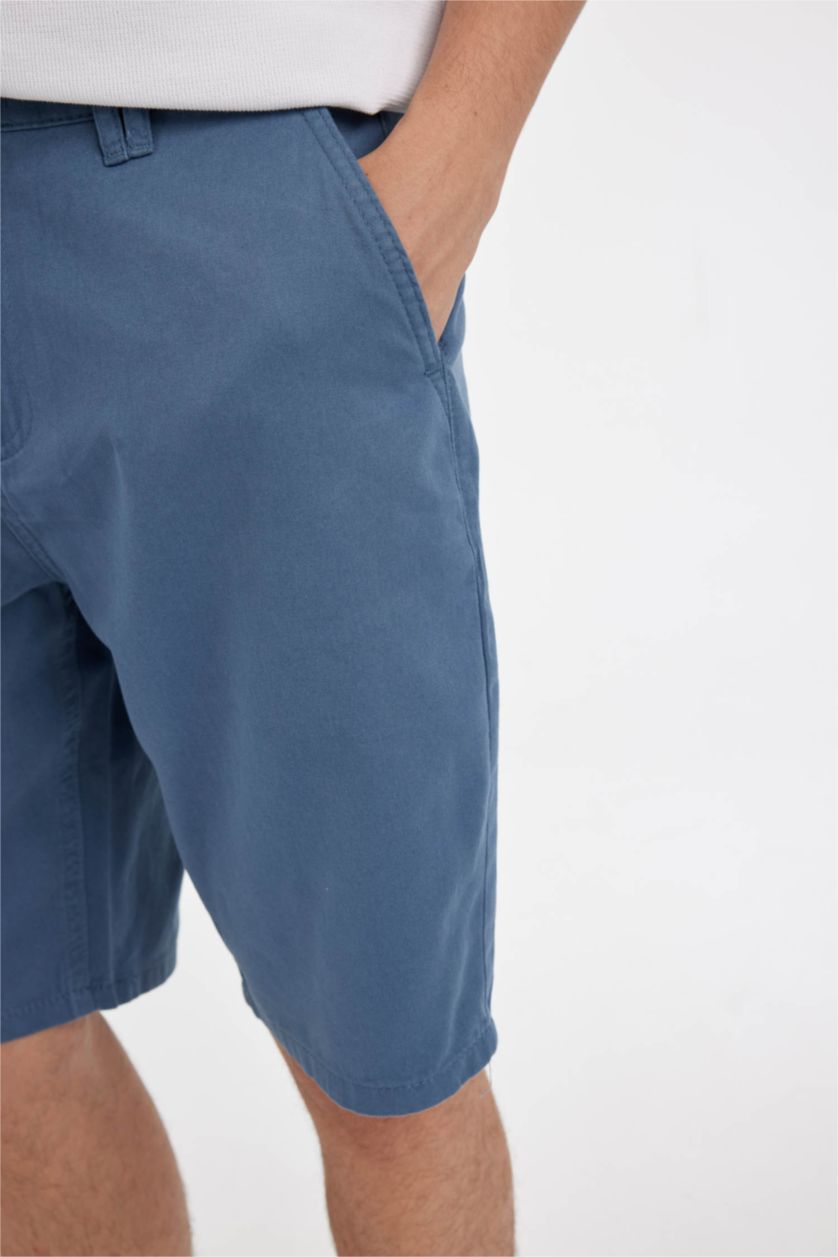 رجال نيلي فاتح شورت قصة عادية بساق مستقيمة