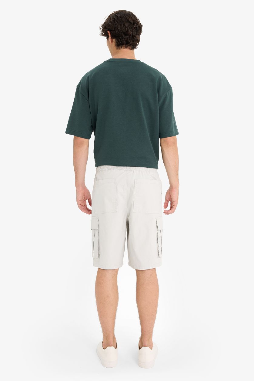 Erkek Açık Gri Kargo Fit Gabardin Bermuda Şort