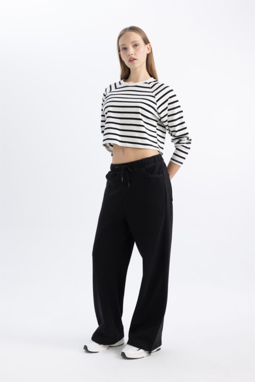 Woman Black Wide Leg Thick Fabric Sweatpants