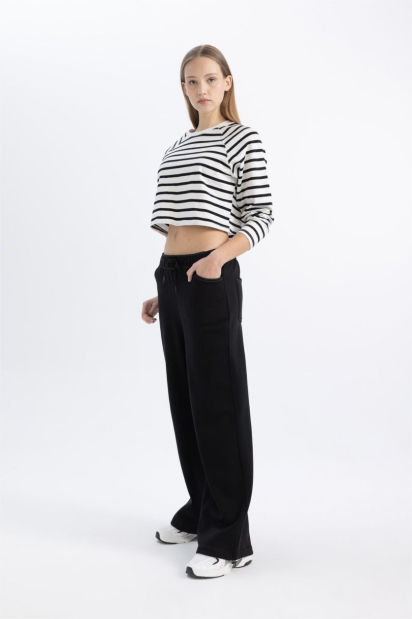 Woman Black Wide Leg Thick Fabric Sweatpants