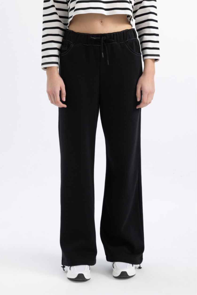 Woman Black Wide Leg Thick Fabric Sweatpants