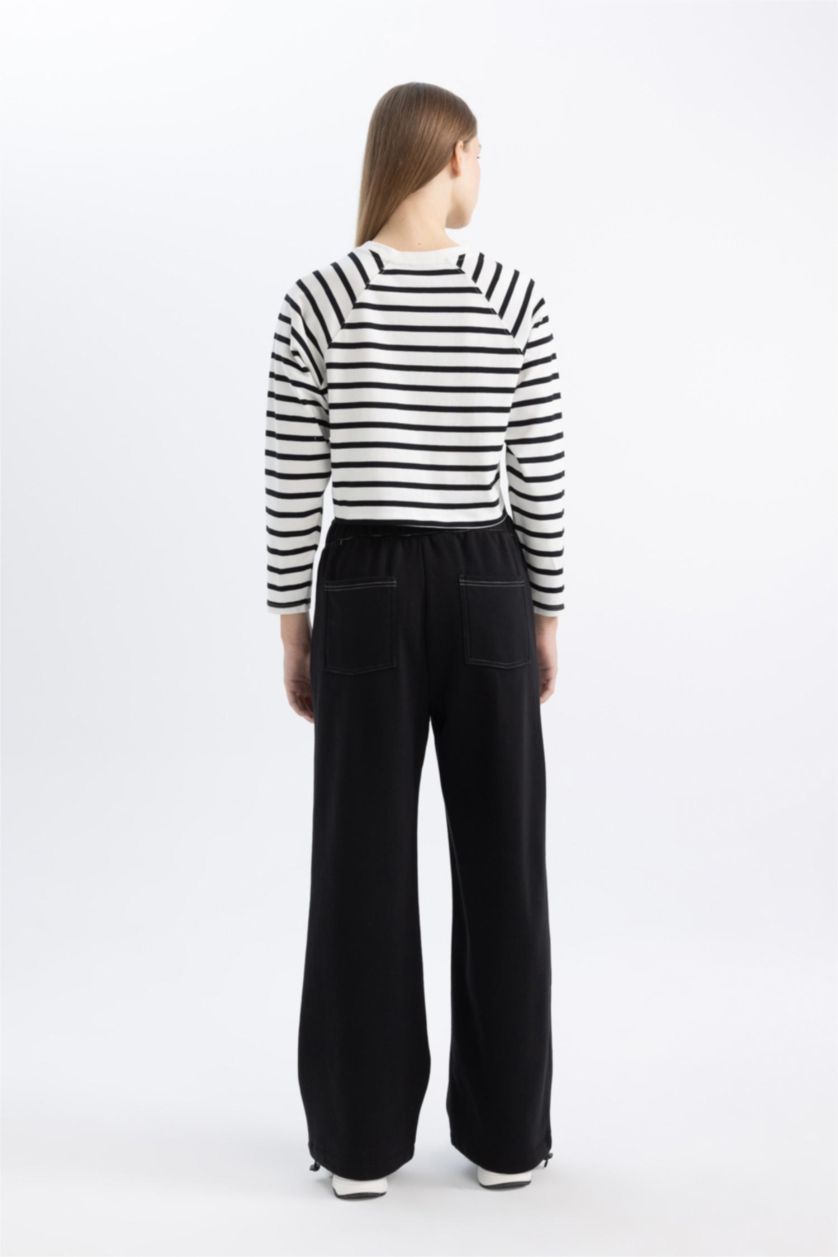 Woman Black Wide Leg Thick Fabric Sweatpants