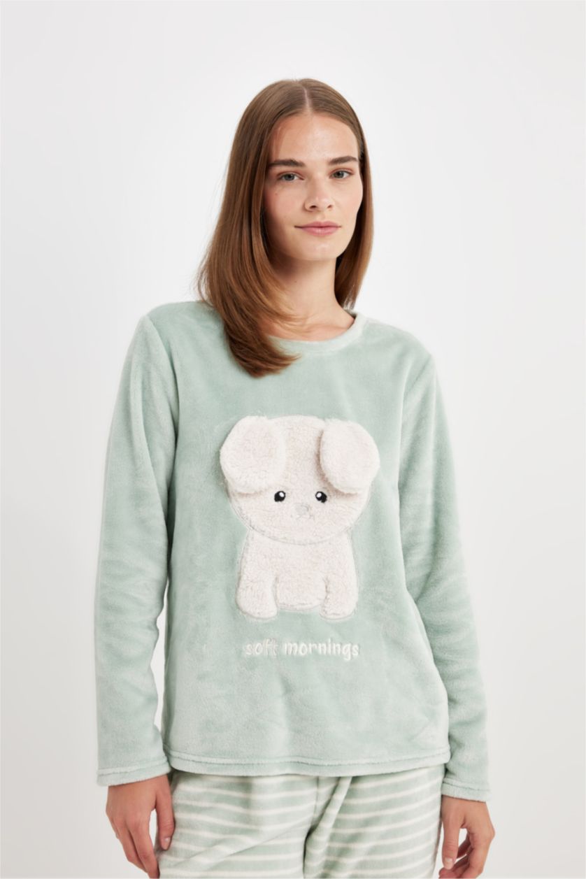 FEMME Bleu Ensemble de pyjama: Haut imprimé à col rond et manches longues, et bas à rayures en peluche