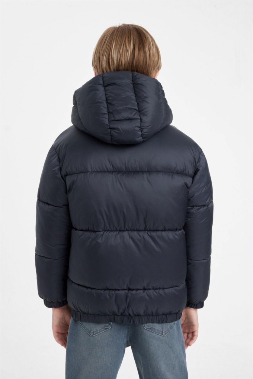 Erkek Çocuk - Genç Erkek Koyu Gri Su Geçirmez Kapüşonlu Fermuarlı Çıtçıtlı Cepli Mont Erkek Çocuk