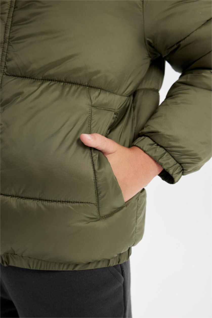 Erkek Çocuk - Genç Erkek Haki Su Geçirmez Kapüşonlu Fermuarlı Çıtçıtlı Cepli Mont Erkek Çocuk