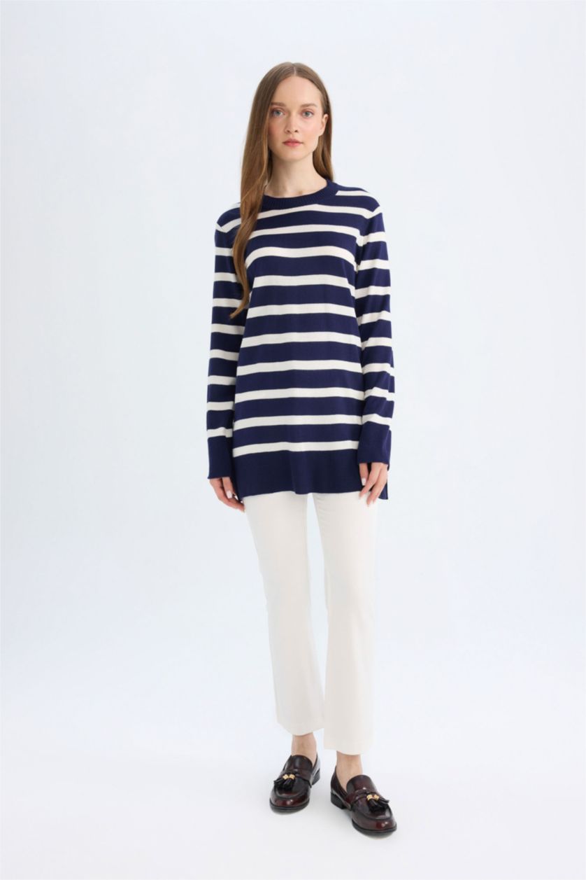 WOMAN NAVY Regular Fit Crew Neck Tunic