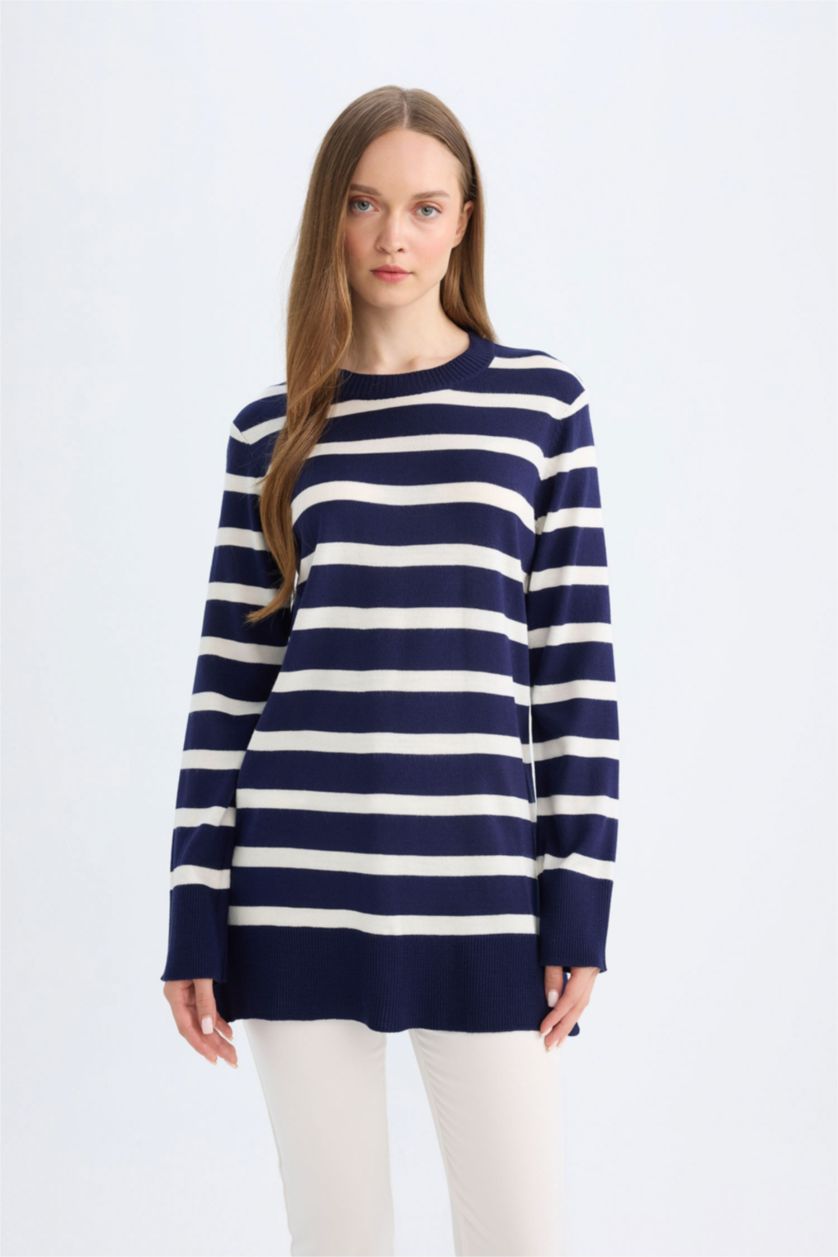 WOMAN NAVY Regular Fit Crew Neck Tunic