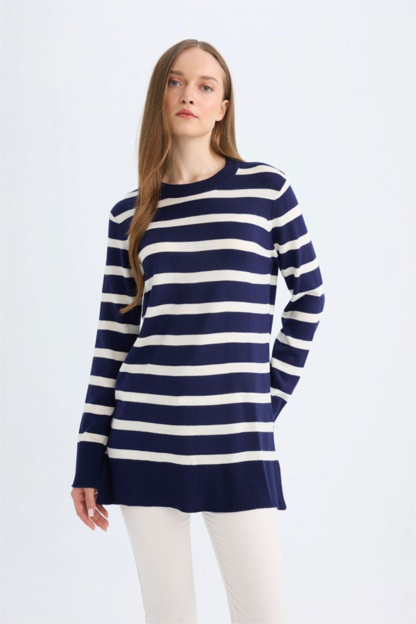 WOMAN NAVY Regular Fit Crew Neck Tunic