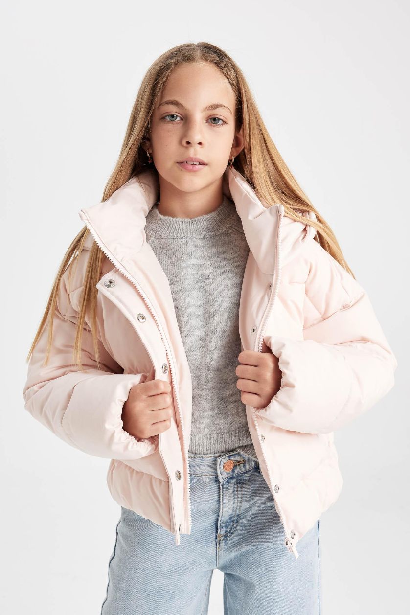 Kız Çocuk - Genç Kız Açık Pembe Kız Çocuk Su Geçirmez Kapüşonlu Çıtçıtlı Şişme Mont