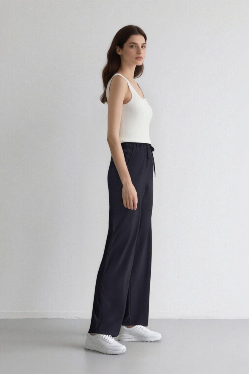 Kadın Lacivert Wide Leg Geniş Paça Beli Lastikli Bağcıklı Basic Düz Palazzo Pantolon