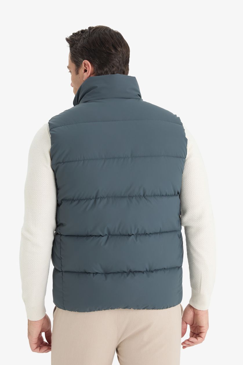 Erkek Koyu Yeşil Su İtici Slim Fit Astarlı Şişme Yelek