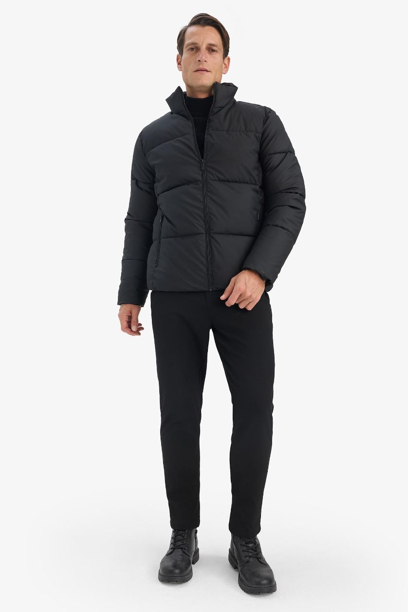 Erkek Siyah Su İtici Slim Fit Dar Kesim Dik Yaka Astarlı Fermuarlı Rüzgar Geçirmez Şişme Mont