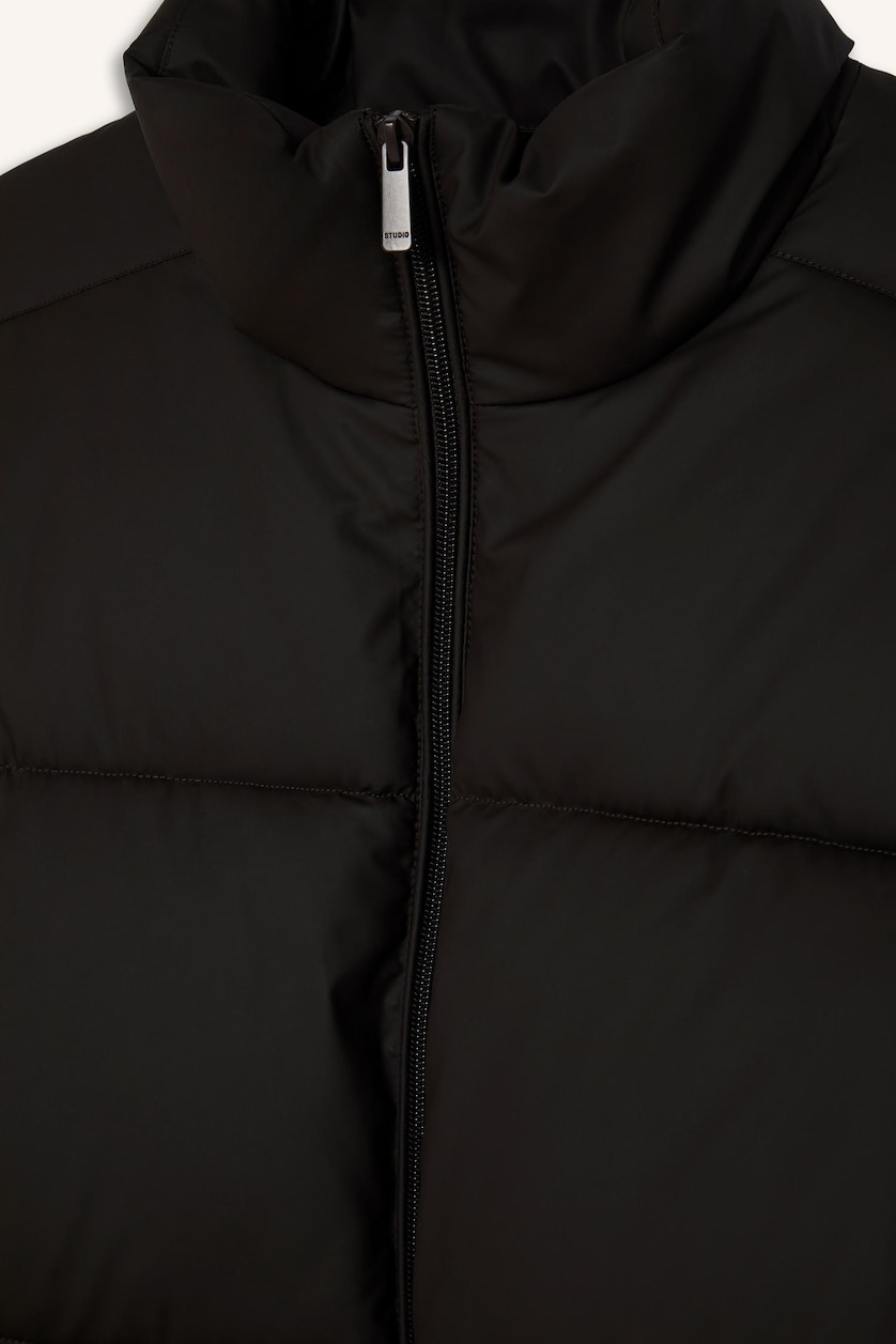 Man Black Dog Collar Puffer Jacket