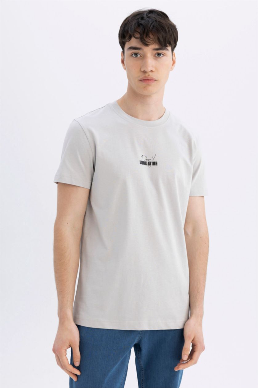 Man Light Grey Slim Fit Crew Neck Printed T-Shirt