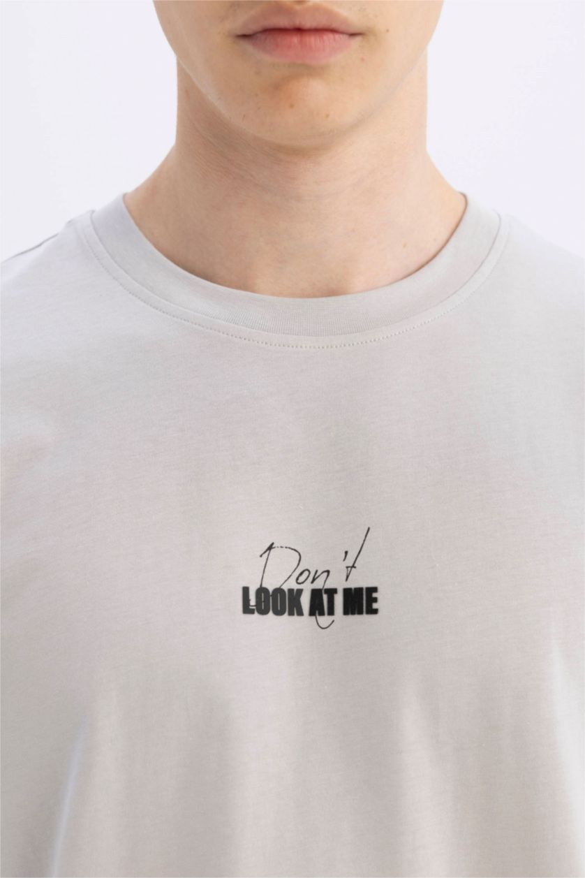 Man Light Grey Slim Fit Crew Neck Printed T-Shirt