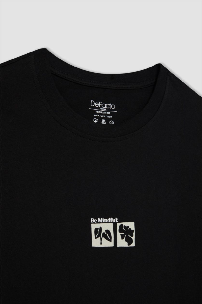 Erkek Siyah Regular Fıt Kısa Kollu Tişört