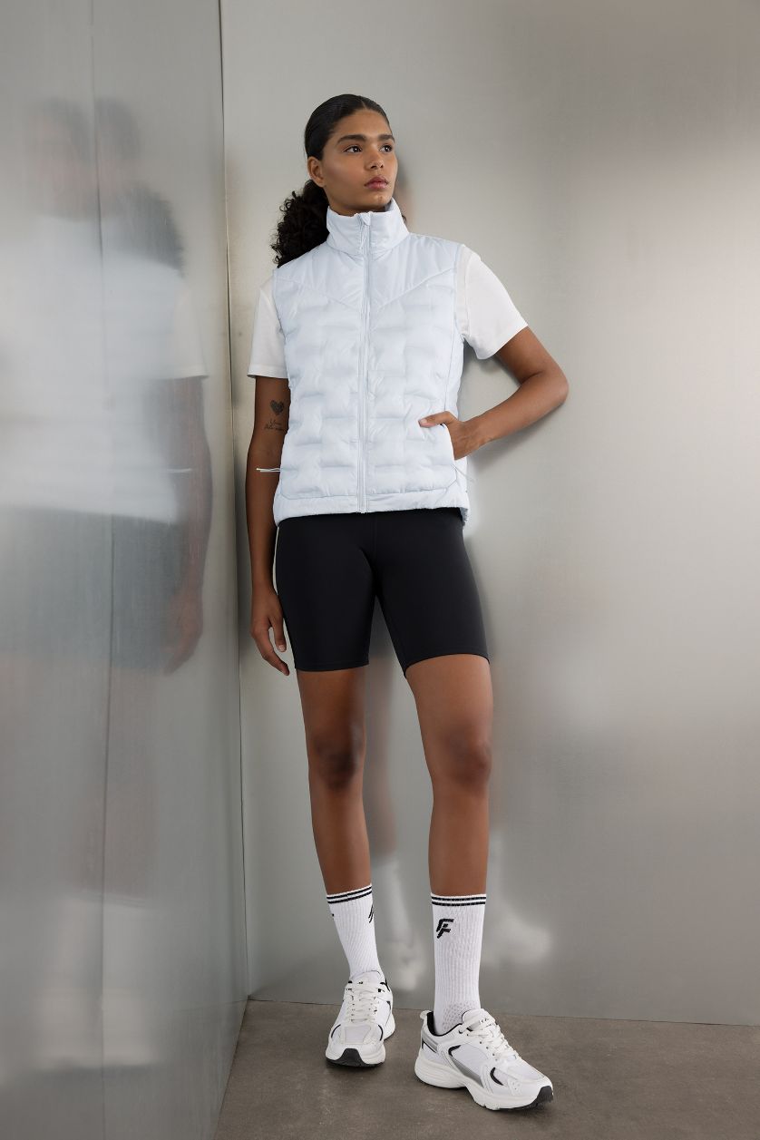 Kadın Açık Mavi Su İtici Kapitone Astarlı Fermuarlı Cepli Sporcu Yelek